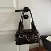 Bolsa de mão, bolsa de ombro e bolsa de axila estilo coreano para mulheres, com visual de alta qualidade, grande capacidade e design versátil adequado para o trabalho e o dia a dia, perfeita para looks modernos e estilosos