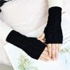 Guantes de Lana de Invierno para Mujer Estilo Coreano de Medio Dedo Tejido Retorcido Cálidos para Pareja Ciclismo y Uso del Teléfono Móvil Sin Dedos Fabricante Estilo Corto