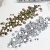 Popular Rey Ventilador Decoración de Uñas con Diamantes Paquete Completo Diamante Mineral Oro Plata Vidrio Redondo de Fondo Plano Accesorios para Uñas DIY