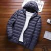Nova Jaqueta Masculina Leve com Forro de Fleece e Acolchoamento de Algodão Gola Vertical com Capuz Curta Slim-fit Fina Casual Tamanho Grande Marca Masculina Tamanho Quebrado