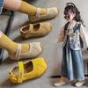 Zapatos de Cuero Gamuza para Niñas Primavera y Otoño 2025 Zapatos de Princesa con Tacón Plisado Elástico para Bebé Zapatos Bajos para Niñas Pequeñas Modernos