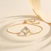 Pulsera Popular de Trébol de Cuatro Hojas Transfronteriza para Mujer, Diseño de Nicho de Alta Gama, Cara de Flor de Coche de Trébol de Cuatro Hojas, Joyería de Mano de Estilo Clásico