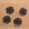 Flor de Renda de Organza com Pérolas Três-Dimensoais e Duas Fileiras de Contas Pretas e Brancas Flor de Tecido Flor Patch de Decoração DIY