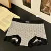 Cueca Boxer Feminina de Algodão Puro Cintura Média, Confortável, Preto e Branco, Simples, Estilo Neutro, Proteção da Cintura, Não Enrola