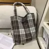 Bolso Nuevo de Cuadros de Invierno para Mujer Estilo Coreano Estilo Perezoso Gran Capacidad Estudiante Clase Viaje Diario Bolso de Hombro Bolso Tote Portátil