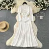 Vestido de Ganchillo Hueco Resistente de Estilo Francés, Novedoso, para Mujer, Otoño, Hebilla Metálica Cintura ceñida Abertura Vestido Largo