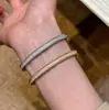 Pulsera de Diamantes de Círculo Completo con Borde de Perlas de Alta Gama Fanjia para Mujer, Pulsera Versátil de Lujo Ligero con Borde de Bolas Color Dorado Champaña Cielo Estrellado para Mujer