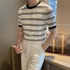 Suéter Masculino de Manga Curta Listrado Preto e Branco Gola Redonda Estilo Coreano Fresco Slim Fit Casual Versátil Elástico Seda Gelada Camiseta