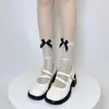 Calcetines holgados con ribete de encaje para primavera y verano, calcetines altos de malla fina Lolita Jk con rayas verticales y lazo de purpurina fina para la pantorrilla