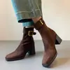 Botines de tacón alto con punta cuadrada de 7 cm, muy bonitos, ligeros, adelgazantes para mujer, tacón grueso, correa de hebilla adelgazante, botas estilo Martin, tacones altos