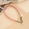 Correa de muñeca única de cuero PU nuevo, cordón para teléfono, cadena de mano colorida versátil de doble hebilla, accesorio de cadena para teléfono