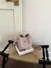 Bolso de Nicho para Mujer 2026 Nuevo Primavera de Gama Alta Moderno Bolso de Hombro para el Trabajo y los Viajes Diarios Bolso Cruzado Tipo Cubo
