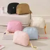 Nuevo neceser de maquillaje de media luna con lazo, bolsa de almacenamiento de cosméticos para viajes al aire libre, bolso de mano portátil de alta gama