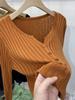 Tiro real suave Oh hoyo adelgazante coreano delgado cuello en V cárdigan de punto camiseta protector solar aire acondicionado camisa pequeña top mujer