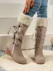 Botas femininas de algodão plus size estilo europeu e americano transfronteiriças, com acabamento em camurça, design de amarrar atrás, detalhes de franjas, cano alto e salto plataforma, adequadas para o inverno