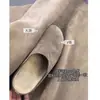 Sapatos de Couro Genuíno Estilo Birkenstock, Fechados na Ponta, Slip-On, para Uso Externo no Outono e Inverno, Forrados com Lã, Sapatos de Inverno com Solado Grosso, Sapatos Femininos de Pelúcia
