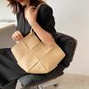 Bolsa de Grande Capacidade Bolsa Feminina Verão 2021 Nova Transversal Moda Sogra Bolsa de Ombro Design Simples Tote