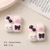 Dibujos animados DIY accesorios de resina accesorios cerdo a cuadros cerdo pegamento de crema pasador hecho a mano funda de teléfono móvil hebilla de zapato accesorios lote
