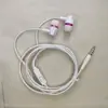 Fones de Ouvido Intra-auriculares Digitais E18 Tipo-C com Fio, Formato Cruzado, Controle Inline e Microfone, Fonte de Som, Totalmente Inspecionados na Fábrica, Produção Atacadista