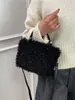 2026 Moda Transfronteriza Bolso de Peluche Cubo Nuevo Elegante Nicho Diario Elegante Bolso de Hombro Cruzado para Mujer