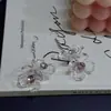 Brincos de Acrílico Transparente com Diamantes Florais Super Fada Retrô para Mulheres Doce Design de Nicho Brincos Gancho de Orelha Fada de Alta Qualidade