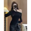 Camiseta Trendy de Hombros Descubiertos y Manga Larga para Mujer 2025 Nuevo Diseño Nicho Ajustada Base Top Ins