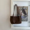 Bolsa de grande capacidade para deslocamento casual transfronteiriço para mulheres, novo modelo 2026, simples, fresca, personalizada, moderna, de ombro único, de axila, sacola