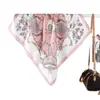 Lenço de Seda Transfronteiriço para Mulheres, Pequeno Lenço de Seda Satinado com Estampa Retro, Lenço de Cabeça Versátil para Proteção Solar de Primavera e Verão, Cachecol de Praia para Cabeça e Peito