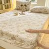 Sábana de Cama de Terciopelo de Leche Tallada Engrosada de Invierno, Pieza Única, Cubre Cama Cálido Forrado de Felpa, Protector de Colchón Simmons de Terciopelo Coral