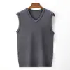 Colete masculino de lã 60% para outono e inverno, gola V, tamanho grande, colete de malha formal tipo pullover, colete casual sem mangas para homens jovens e de meia-idade