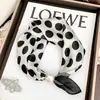 Colar de lenço de seda com pérolas e fecho magnético para mulheres, corrente fina para clavícula de verão, lenço pequeno retrô francês, lenço decorativo para o pescoço