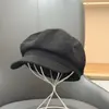 Gorra de estilo coreano para mujer, gorra de plato de moda, nuevo modelo primavera y otoño 2026, elegante gorra de artista que hace que la cara se vea más pequeña, gorra octogonal de pico de pato de moda