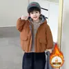 Chaqueta fina de algodón para niño 2026 nuevo estilo otoño e invierno abrigo con forro polar ropa de invierno para niños guapo bebé chaqueta de algodón gruesa pequeña