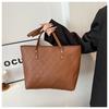 Bolsa de Ombro Grande Rombo Casual de Grande Capacidade para o Dia a Dia Bolsa Feminina Moda Cor Sólida Casual Bolsa de Braço Bolsa de Mão Bolsa Feminina
