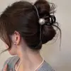 Pinza de pelo coreana extragrande, una pinza de tiburón sofisticada y exquisita con diseño de lunares, un lindo accesorio para el cabello para niñas