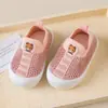Zapatos de Punto para Bebé, Sandalias Anticaídas con Suela Suave para Niños Pequeños, Zapatos de Malla Hueca Transpirables para Niños Pequeños de Primavera y Verano, Comercio Exterior