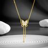 Novo Colar da Moda Yunyao em Aço Titânio para Mulheres, Design de Nicho, Versátil Concha Branca Camada Dupla Vazada Borla Fecho Borboleta com Diamantes
