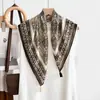 Pañuelo Cuadrado Vintage con Borlas Estampado Paisley Pañuelo para el Cuello con Colgante Estampado de Lunares y Anacardos Pañuelo de Seda con Flecos para Mujer Imitación de Algodón y Lino