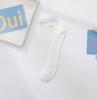 Primavera y verano nuevo calcetines de cristal de margarita pequeña para damas transparentes crisantemo calcetines para mujer seda tarjeta calcetines de barco para mujer lote