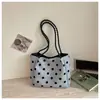 Bolso Tote de Lunares de Nuevo Estilo Transfronterizo para Mujer, de Aspecto Elegante, Bolso de Mano Elegante y Único, Bolso de Hombro, Bolso para el Trabajo y el Ocio