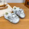 Sapatos Infantis Agan Outono Novo Estilo Laço Pérola Decoração de Desenho Animado Meninas Cano Baixo Velcro Casual Sapatos Esportivos