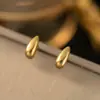 Aretes de acero de titanio aretes de alta gama nicho temperamento Perla aretes de borla de flor encantadores joyería versátil para mujer venta al por mayor