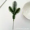 Fuente Plantas Verdes Simuladas Transfronterizas Agujas de Pino Pequeñas Verdes Decoración de Árbol de Navidad DIY Accesorios de Fotografía Planta al por Mayor