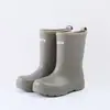 Botas de Lluvia Cálidas para Niños 2026 Nuevo Invierno Súper Ligeras de Media Caña Antideslizantes Suaves Botas de Lluvia para Niños Niñas Bebés Zapatos de Agua