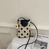 Bolso de Hombro Único de Moda Verano 2026, Bolso Cubo Simple Vintage para Mujer, Bolso de Teléfono Simple de Hombro Único Estilo Coreano de Nicho