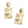 Pendientes Largos Geométricos Cuadrados Exagerados de Personalidad Dorados Plegados Moda Transfronteriza Europea y Americana Pendientes de Aleación Retro Nuevos