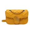 Al por mayor transfronterizo 2026 nuevo modelo bolso de hombro para mujer, bolso bandolera con cadena, bolso de lujo ligero acolchado con bordado estilo G de Chanel