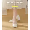 Llegada Nueva Primavera 2026 Zapatos de Mujer Mary Jane Estilo Chino Nuevo con Punta Cuadrada Qipao Tacón Grueso Tacones Altos Perla Suave Dama de Honor