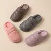 Pantuflas de Algodón EVA para Mujer, Invierno Impermeables Cálidas Antideslizantes de Interior para el Hogar Suela Gruesa de Pareja Pantuflas de Algodón para Exteriores para Hombre Otoño/Invierno
