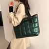 Bolsa nova de inverno 2023 bolsa tote simples personalizada para mulheres bolsa de mão retrô da moda bolsa de ombro casual para mulheres